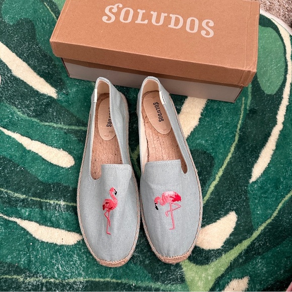 NEW flamingo Soludos slip on shoes sz 10 - Picture 2 of 7